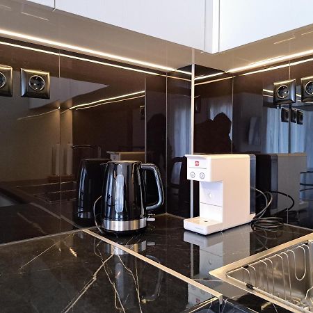 Luxury Suite Патри Екстер'єр фото
